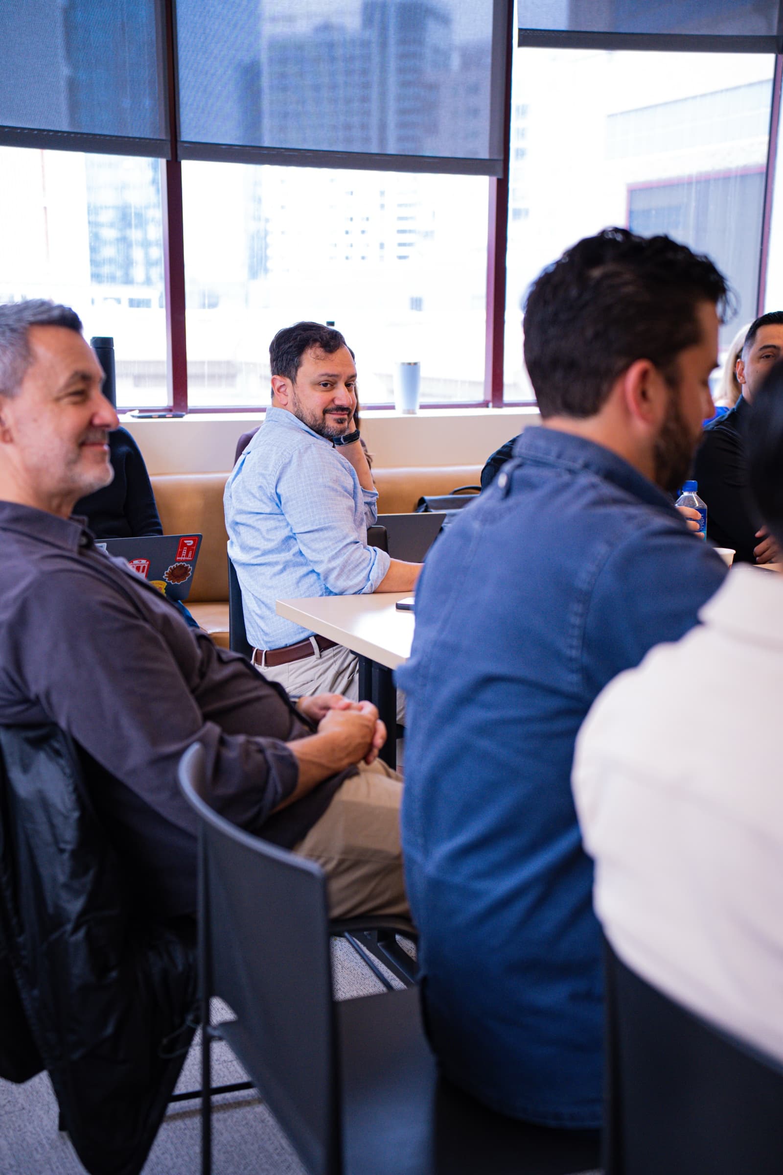 Doordash Сonfernce meeting — doordash-onfernce-meeting-02
